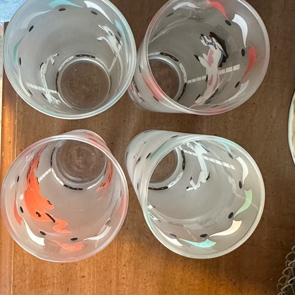 Vintage Libbey Carousel glasses - Picture 3 of 4